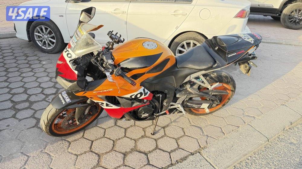 سيكل هوندا CBR 6004
