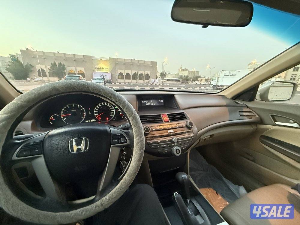هوندا اكورد8