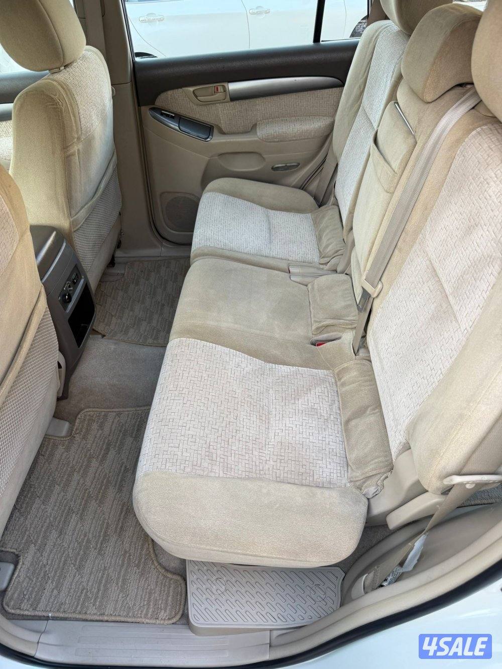 برادو 2007 صبغ وكاله عدا قطعتين تجميلي 4 سلندر6