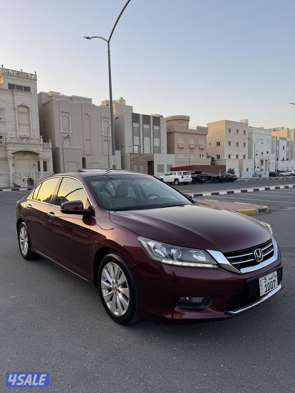 اكورد 2014 بحاله ممتازه جداً1