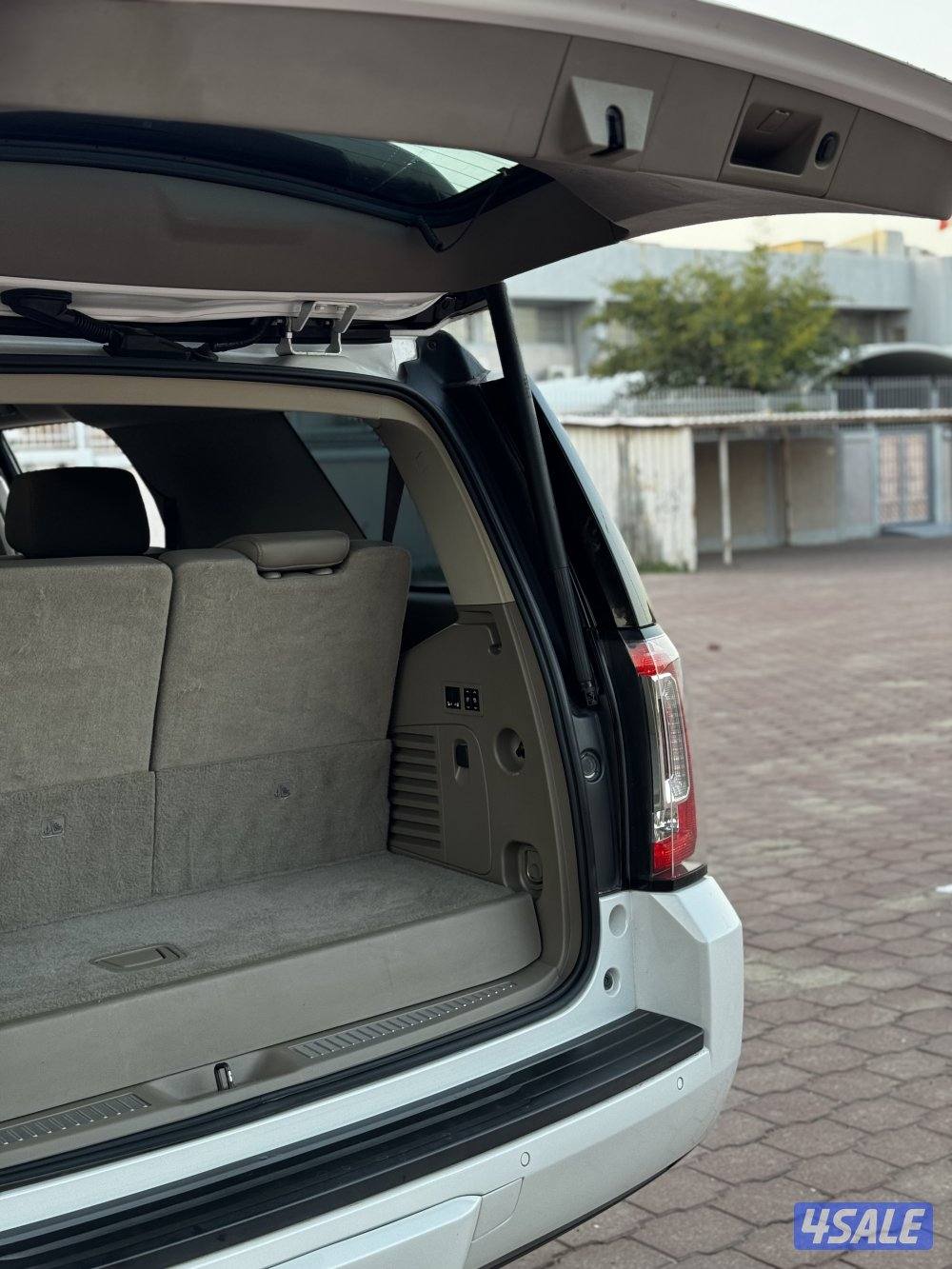 يوكن SLT ابيض صدفي وارد بهبهاني صبغ الوكاله كامل 20178