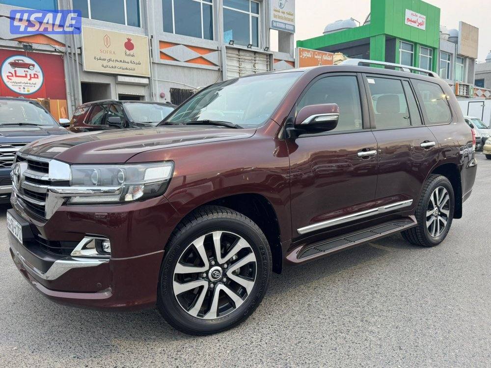 نوع السياره : لاند كروز GX.R V8 قراند تورنق
الموديل2019
صبغ الوكالة2