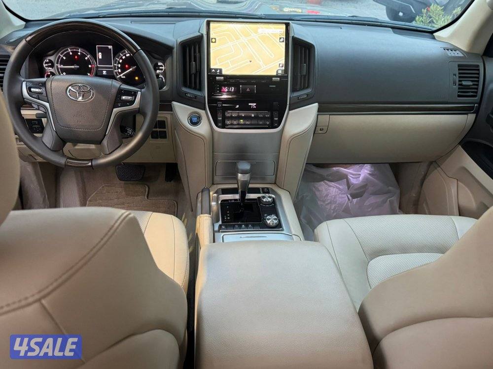 نوع السياره : لاند كروز GX.R V8 قراند تورنق
الموديل2019
صبغ الوكالة5