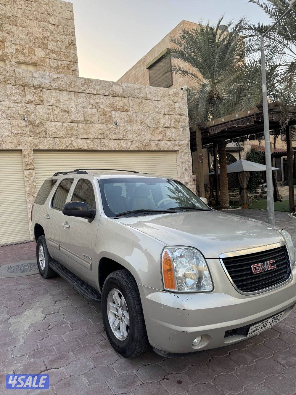 يوكن 2013 صبغ الوكاله بالكامل وارد البهبهاني5