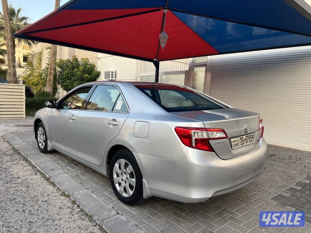 للبيع كامري 20135
