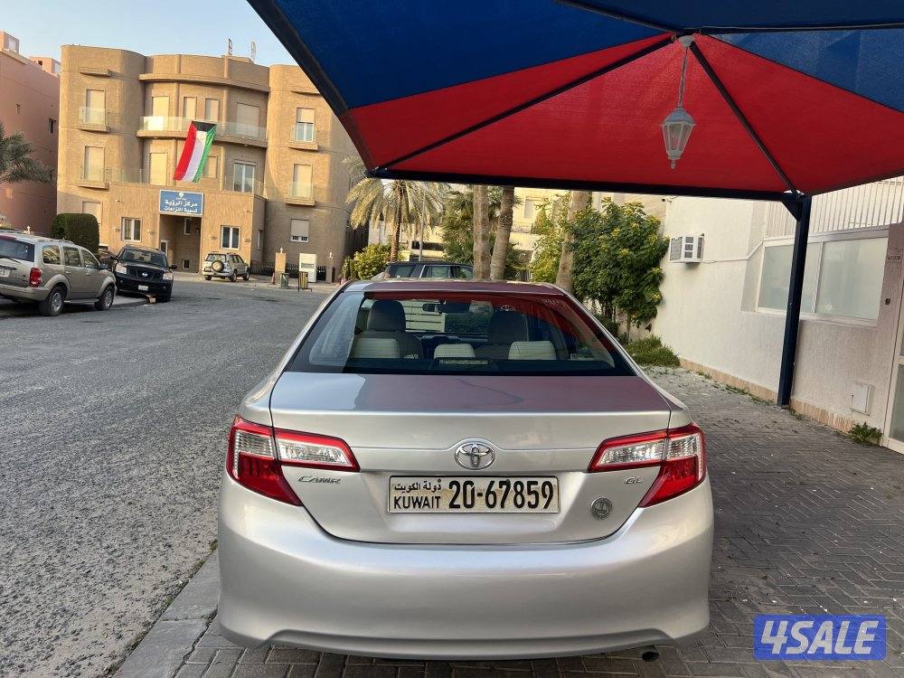 للبيع كامري 20138