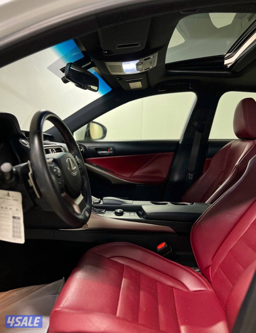 للبيع لكزس is350 F سبورت بحالة الوكاله9