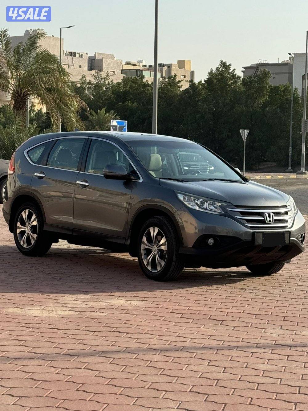 للبيع جيب CRV موديل 20130