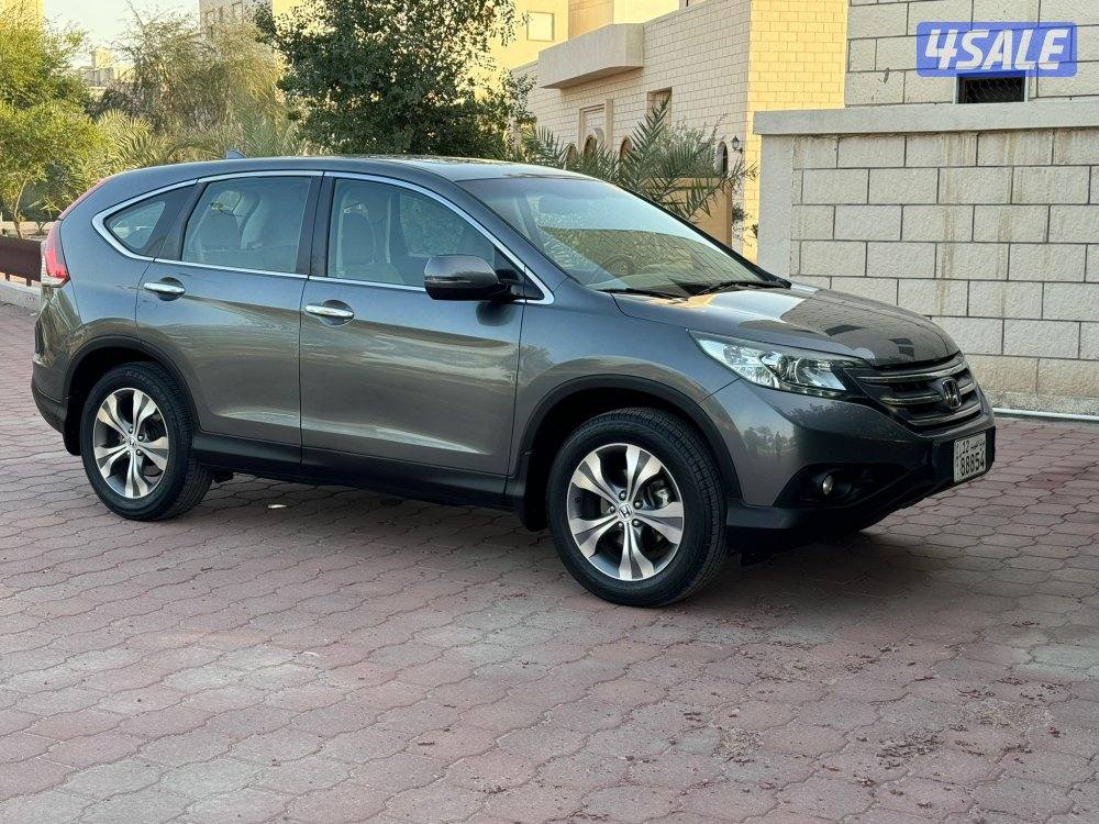 للبيع جيب CRV موديل 20131