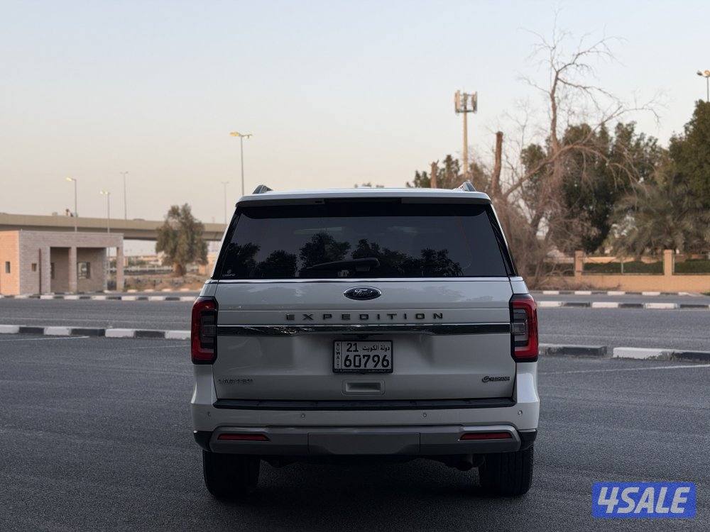 اكسبدشن ليمتد موديل 2022 عداد قليل تحت الكفاله سيرفس مجاني صبغ الوكاله7