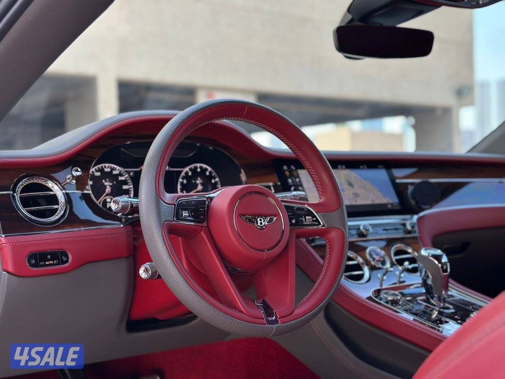بنتليGT CONTINENTAL موديل2019 عداد14الف وارد الزياني تحت الكفاله7