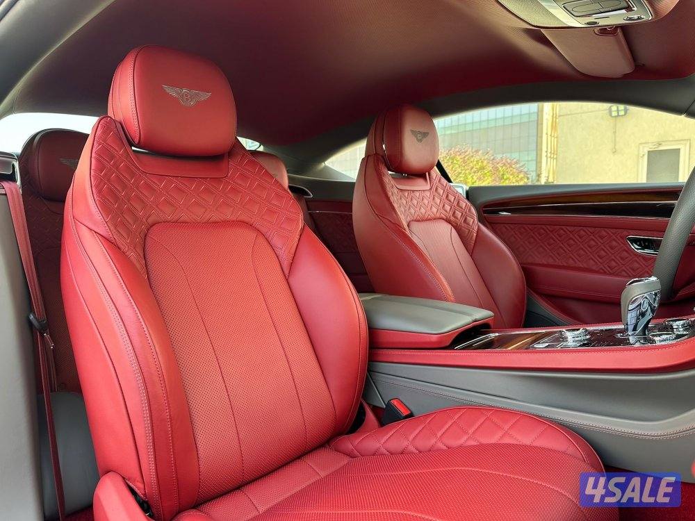 بنتليGT CONTINENTAL موديل2019 عداد14الف وارد الزياني تحت الكفاله9