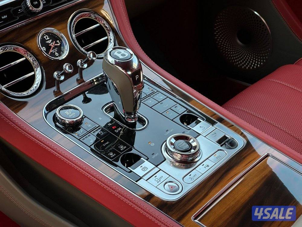 بنتليGT CONTINENTAL موديل2019 عداد14الف وارد الزياني تحت الكفاله11