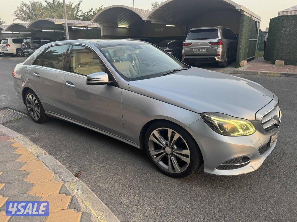 للبيع مرسيدس E300 موديل 2015 ماشيه 90 الف4