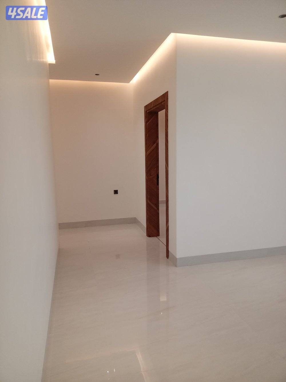 ثلاث شقق بنفس البيت1