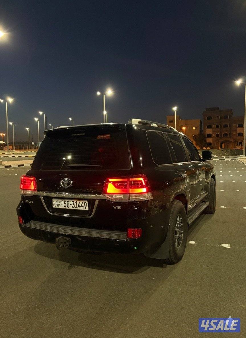 لاند كروزر GXR1