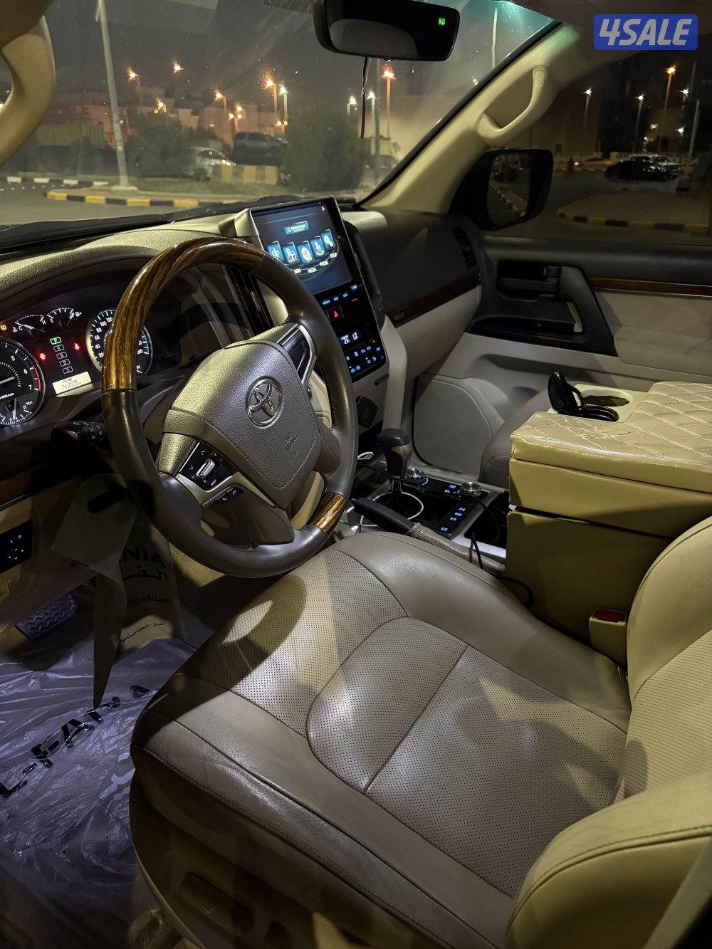 لاند كروزر GXR3