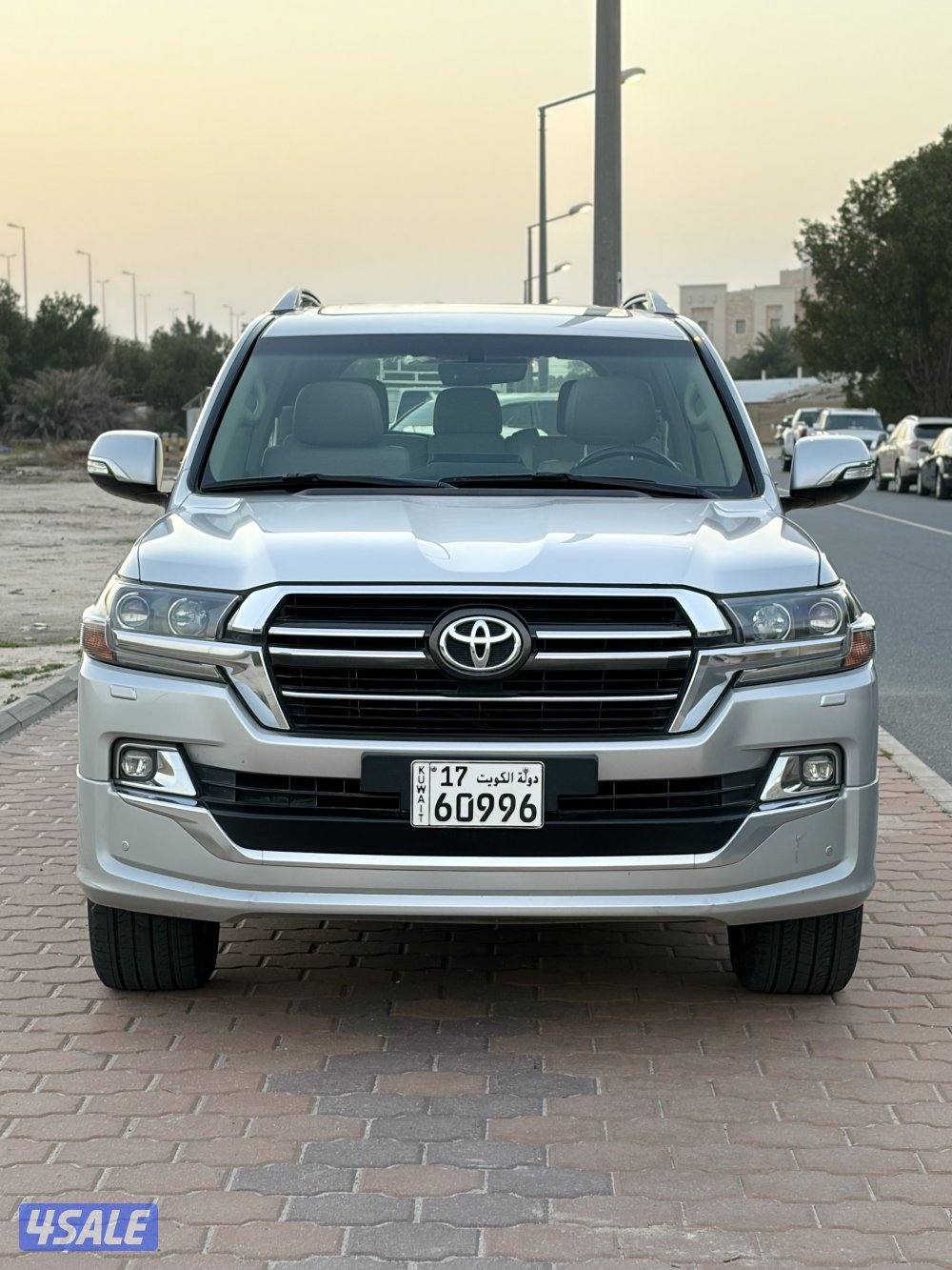 لاندكروز 2020 صبغ الوكاله0