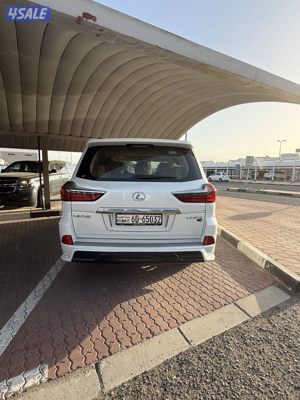 جيب لكزس 2016 شرط الفحص والنظافه2