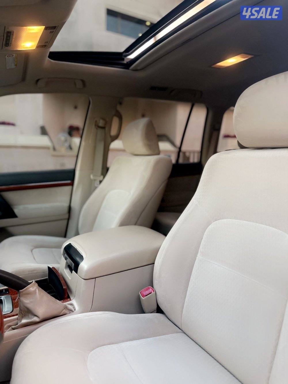 لاندكروزر موديل 2014 عداد 280 الساير وكالة الكويت5