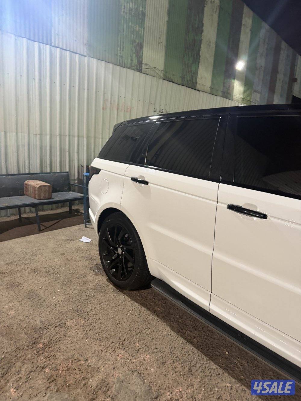 للبيع رنج روفر موديل ٢٠٢٢ مشاءالله نظيف ماشي ٣١ ألف7