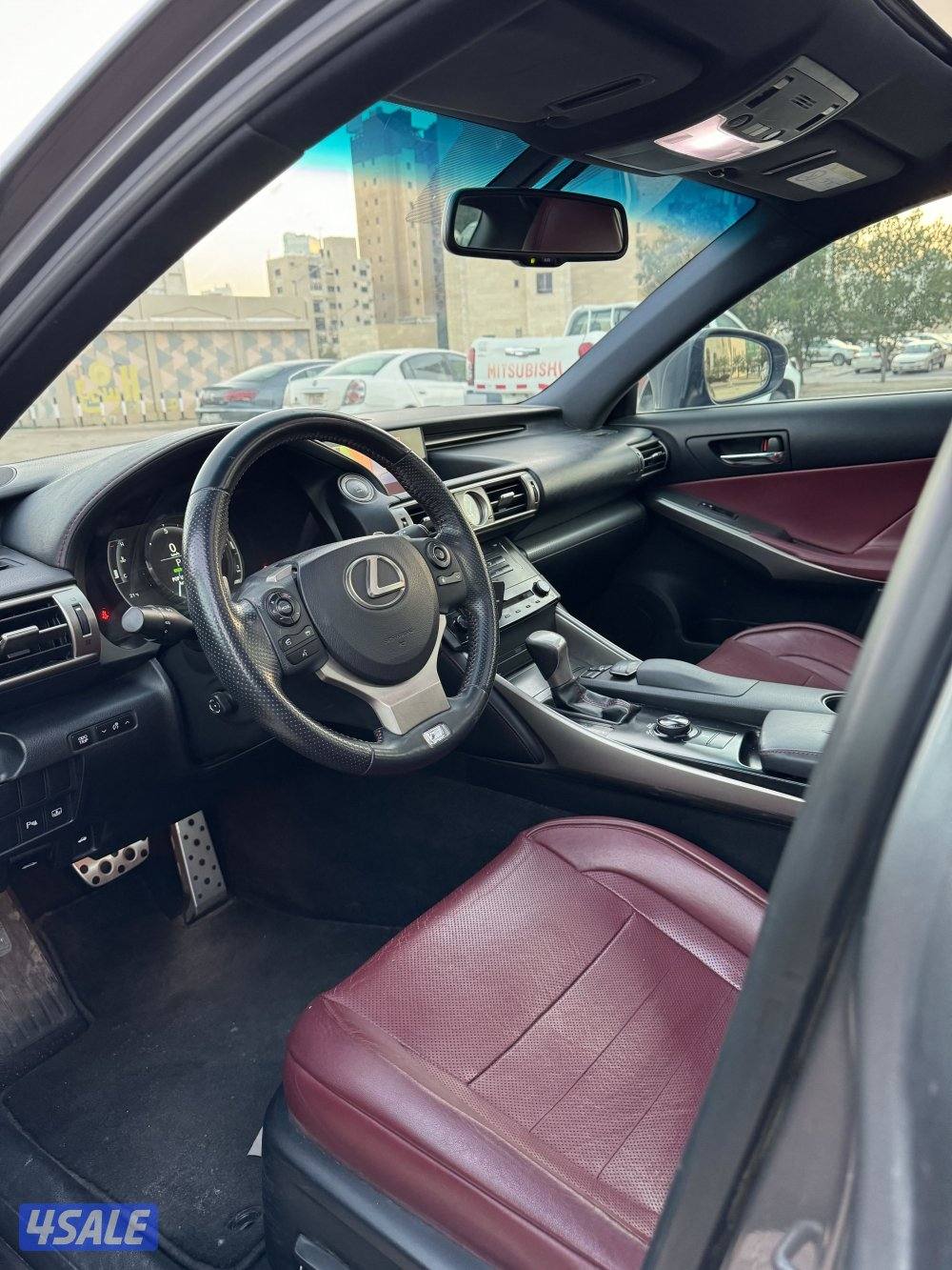 لكزس IS موديل 20147