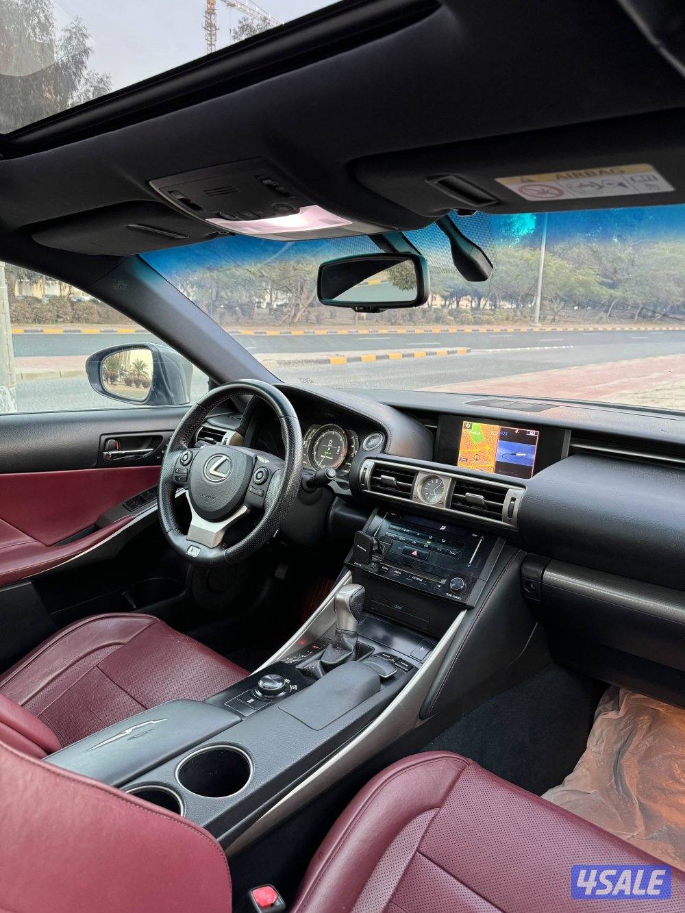 لكزس IS موديل 20148