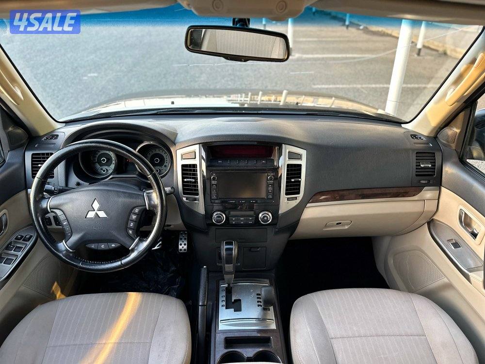 معرض القمة🚩12