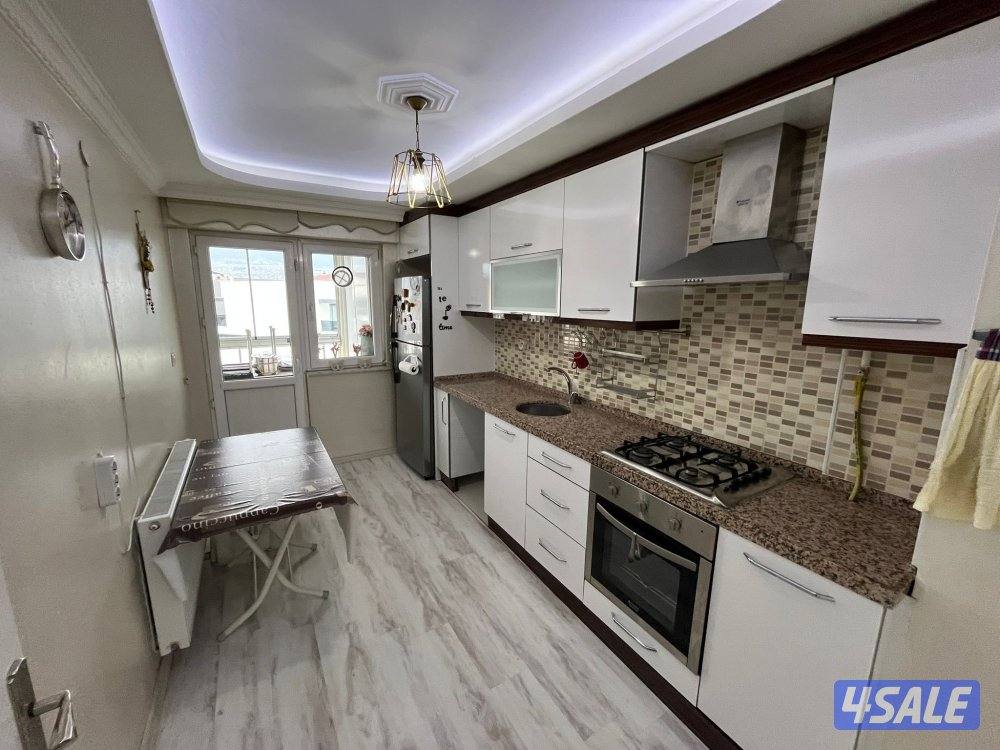 للبيع شقة دبلوكس مفروشة بالكامل6