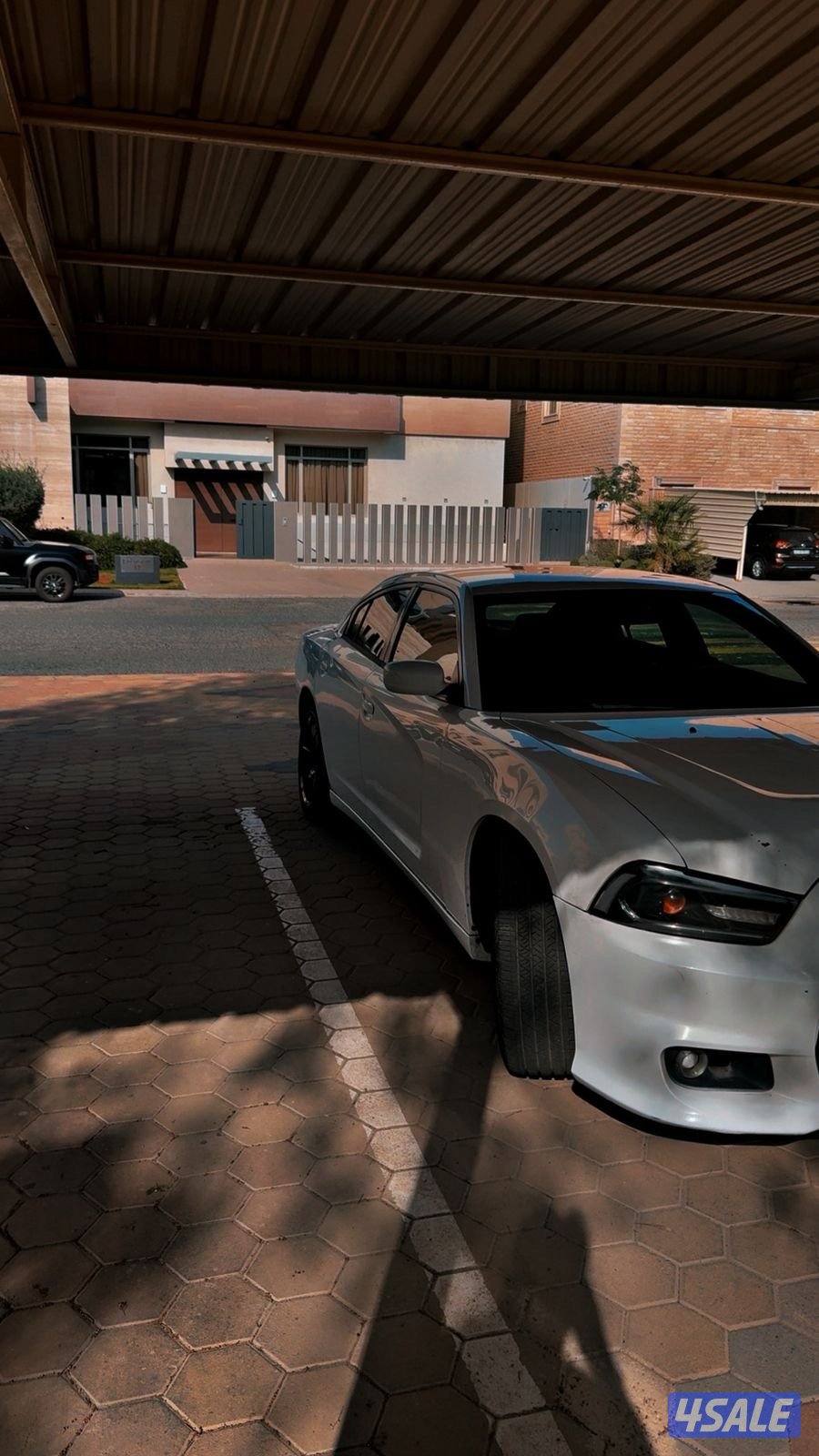 تشارجر SRT بحالة الوكالة نادر جدا2