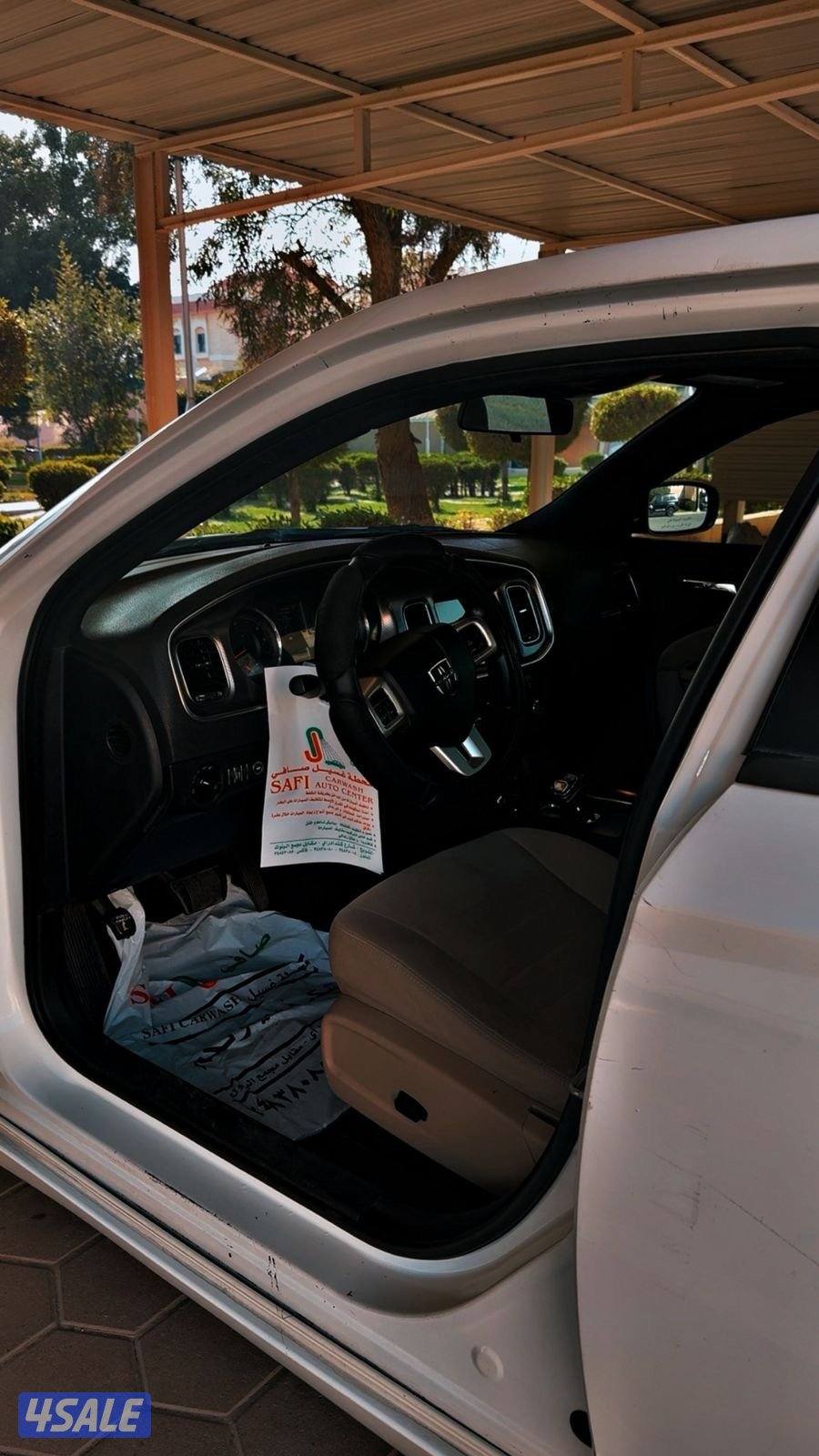 تشارجر SRT بحالة الوكالة نادر جدا7