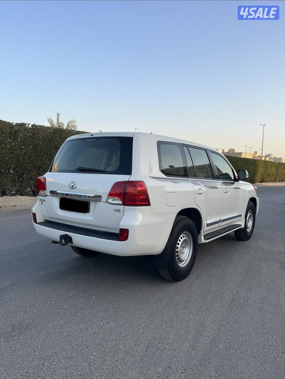 لاندكروزر 20142