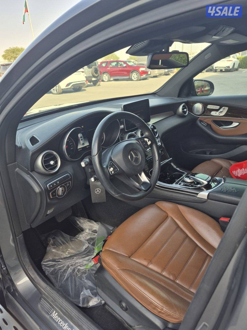 GLC250 وكاله الكويت ماشي 161 الف  شرط الفحص5