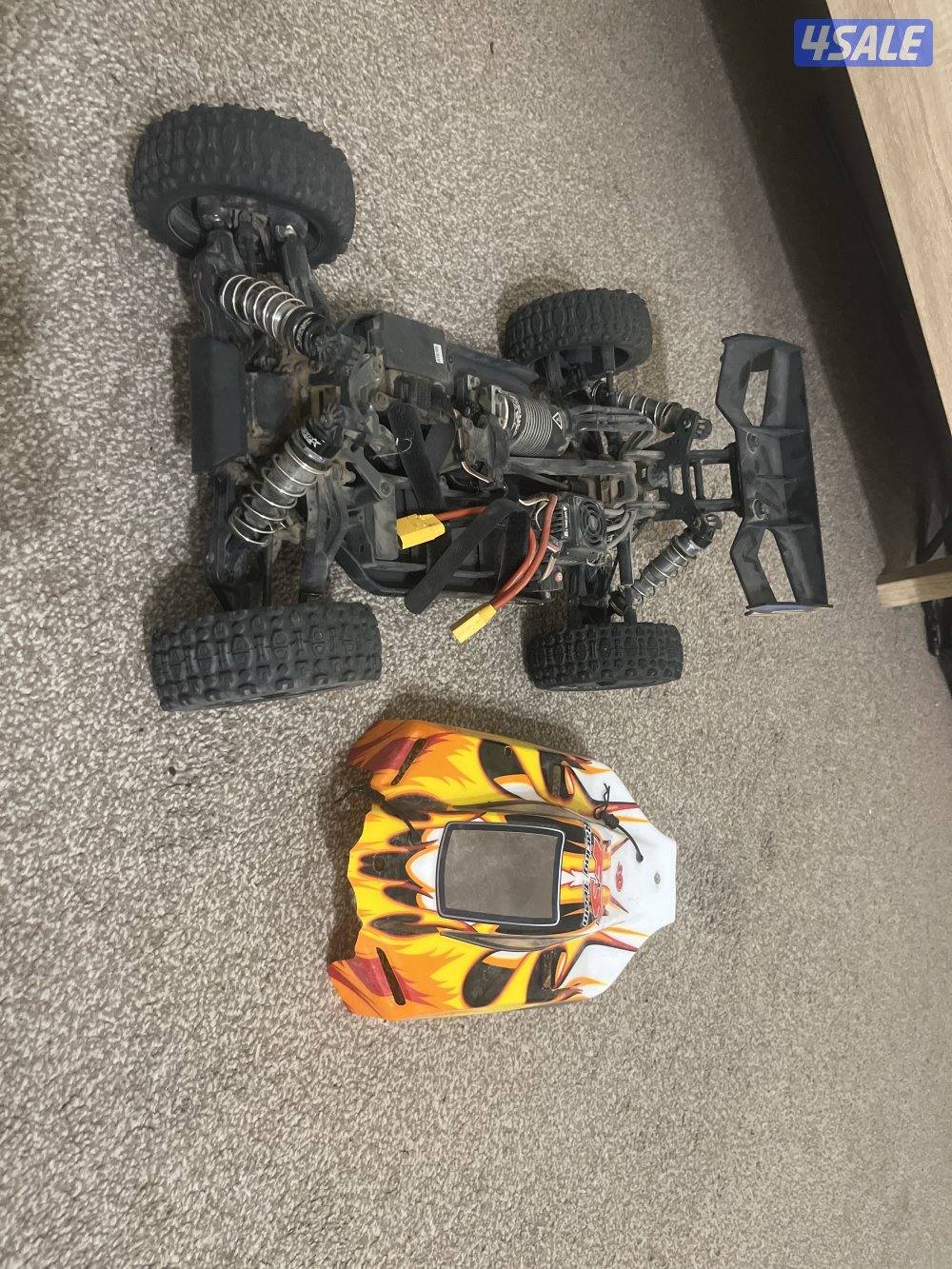 It’s a car that goes very fast 100mph3