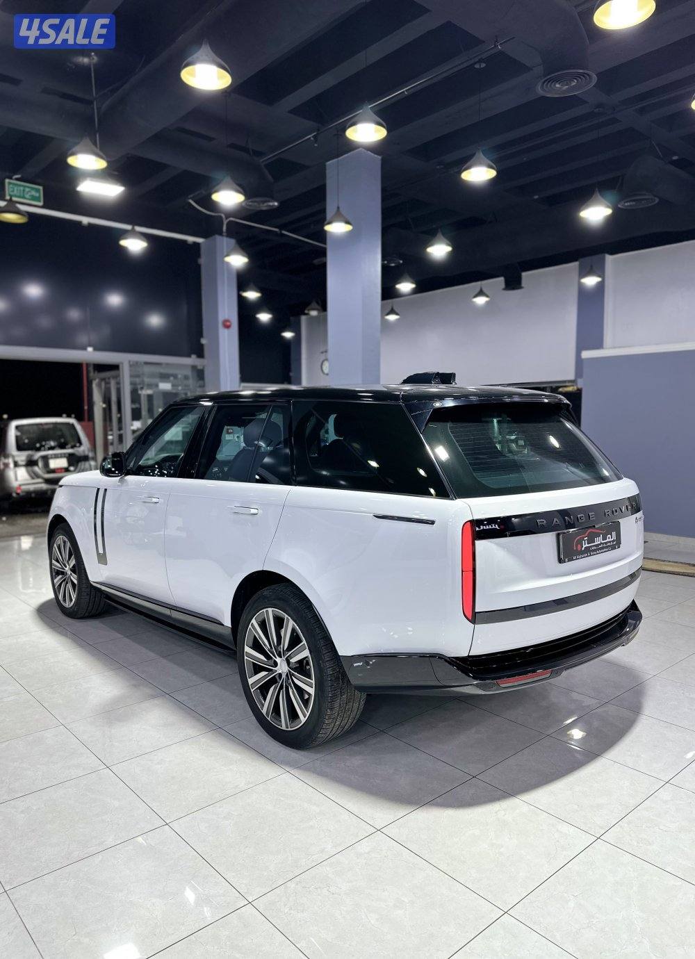 رنج روفر V8 HSE موديل 2024 ماشي 51 الف5