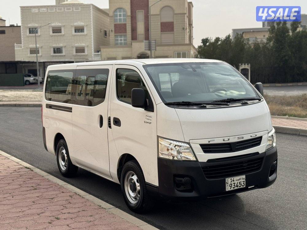 للبيع باص ميتسوبيشي 20164