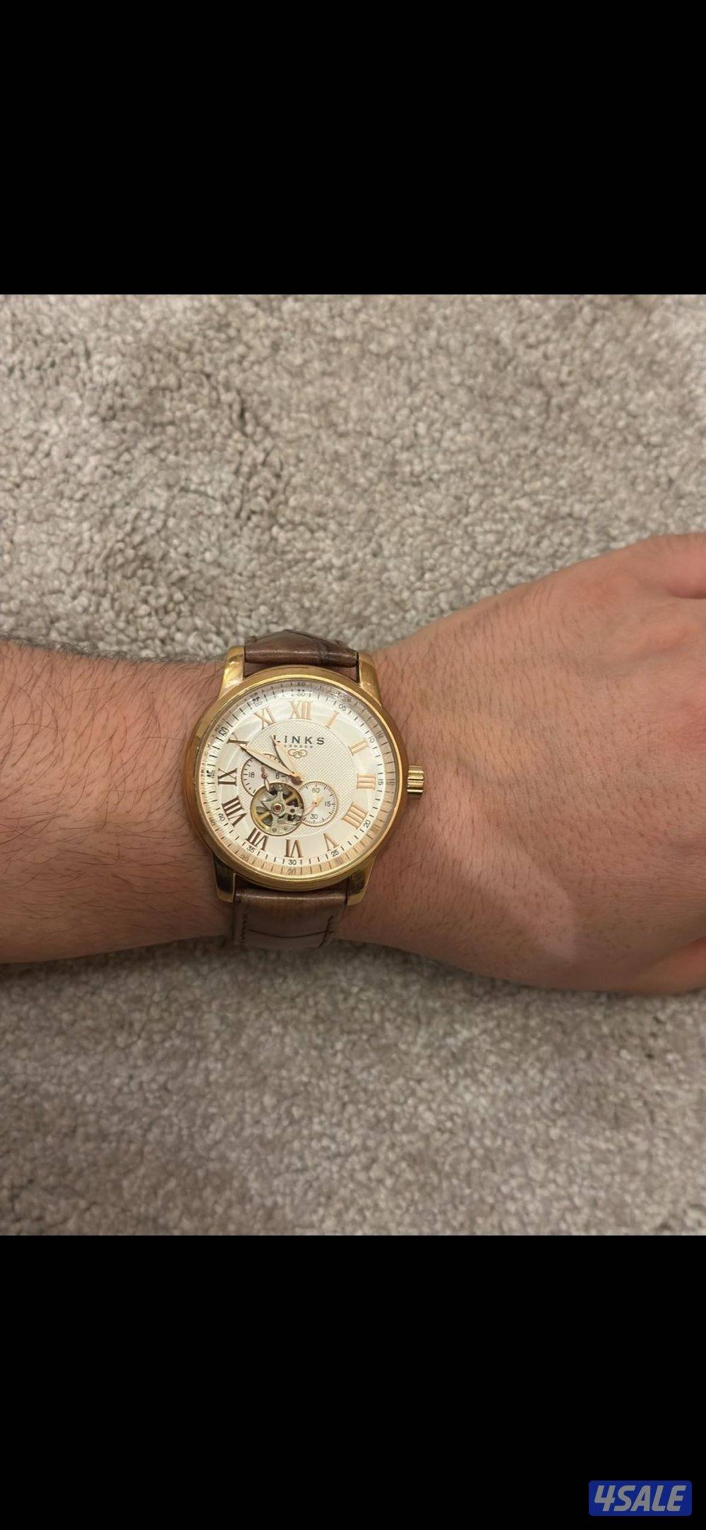 ساعة لينكس & كو.0