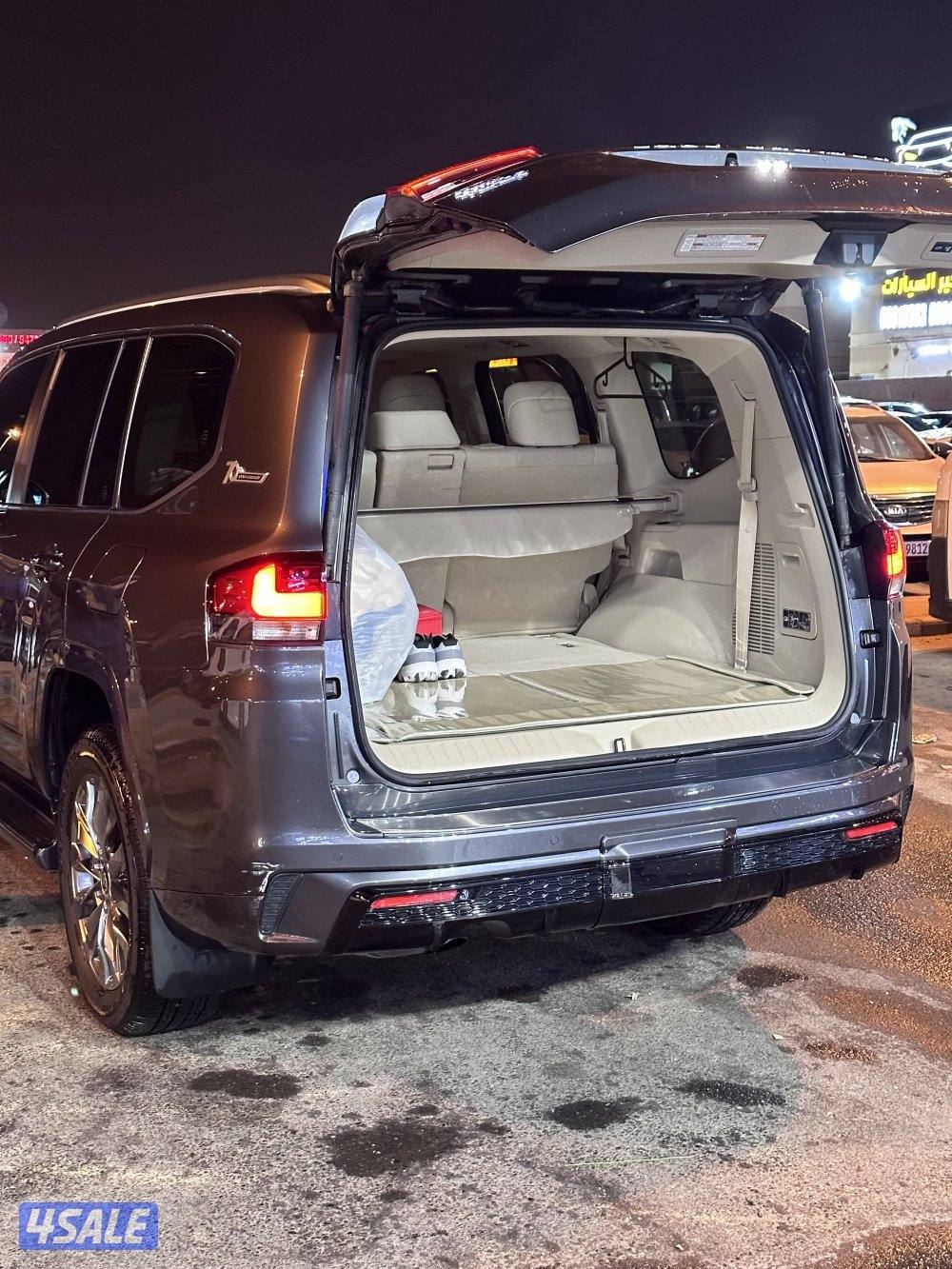 لاند كروزر 2022 ايرو اس ماشي 130الف0