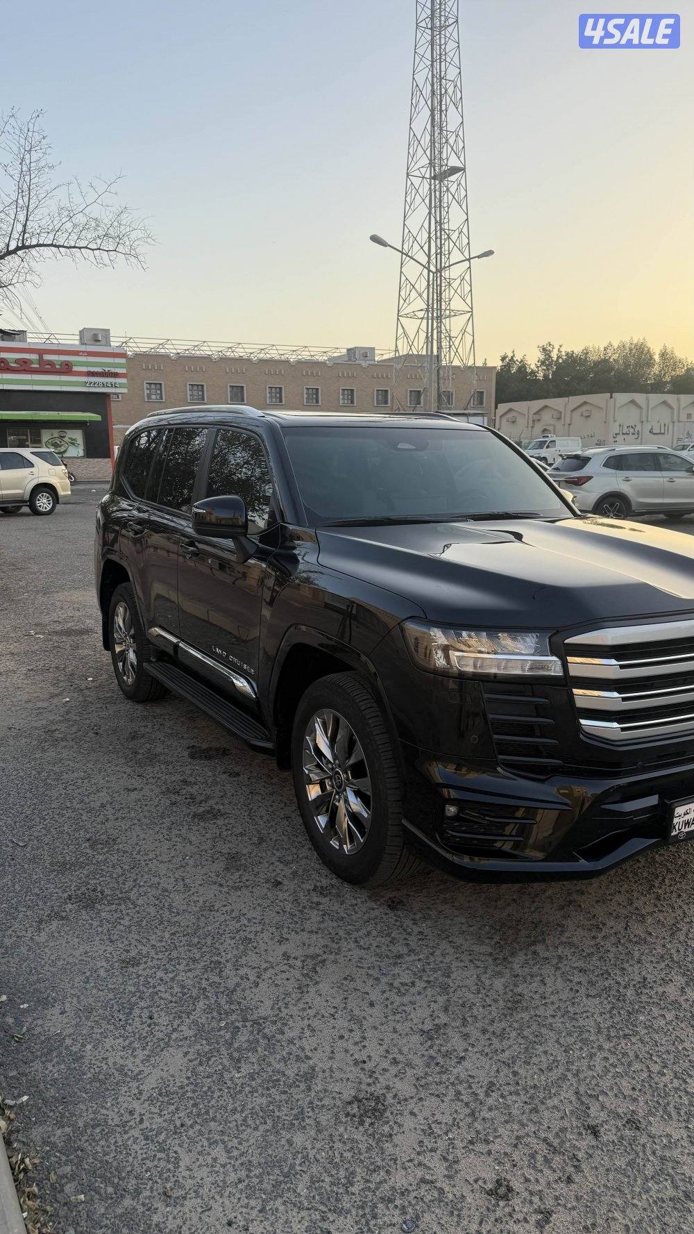 للبيع لاندكروزر 20255