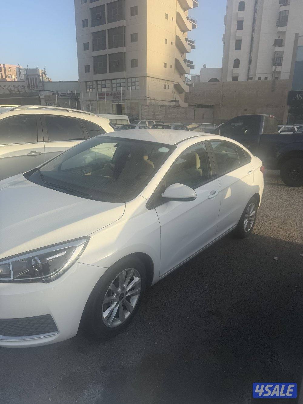 للبيع ٩ سيارات اريزو5 + سياره اريزو6 20234