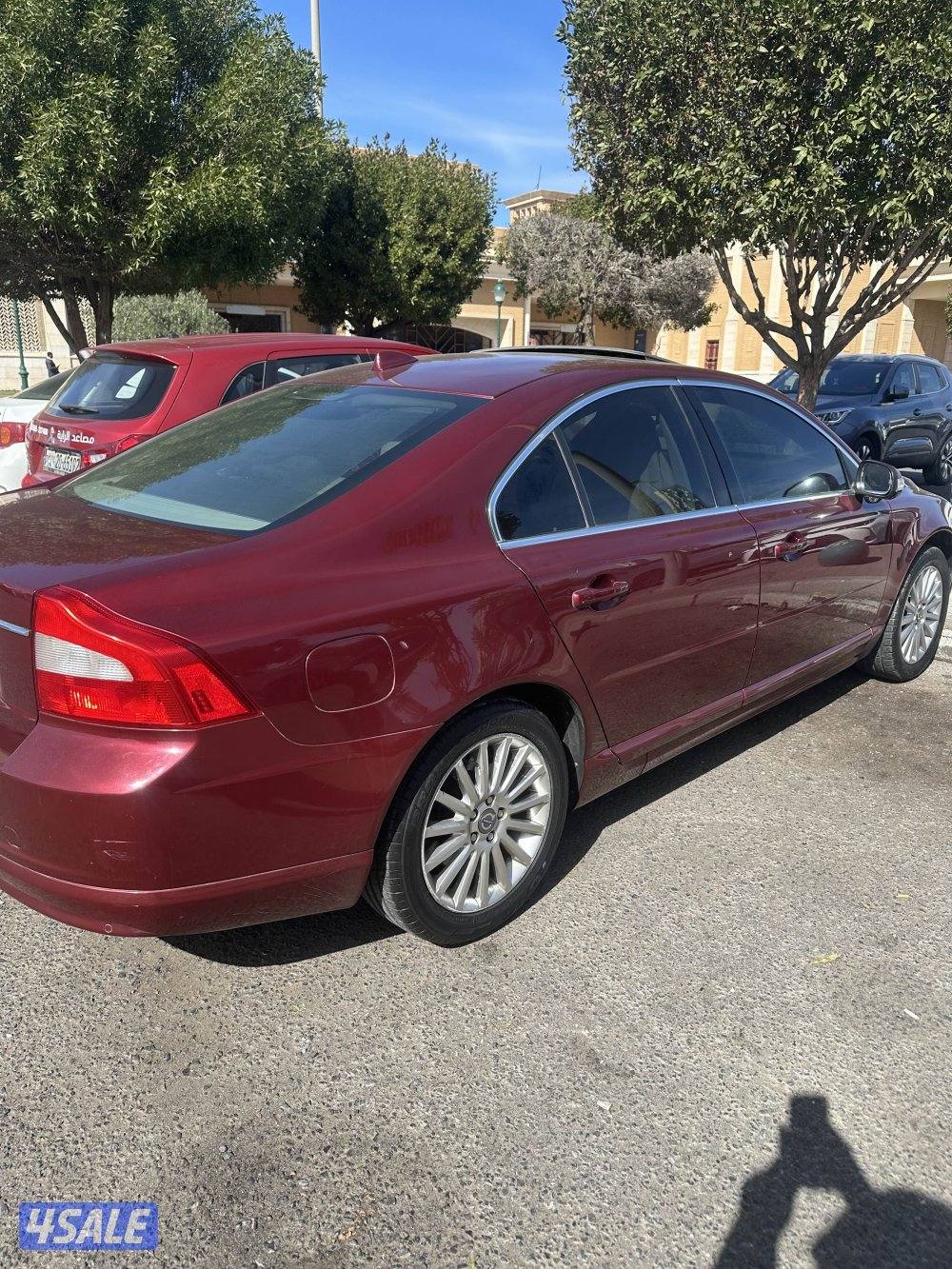 بيعه سريعه فولفو  موديل  2007  السعر النهائي ٢٣٠ دينار4