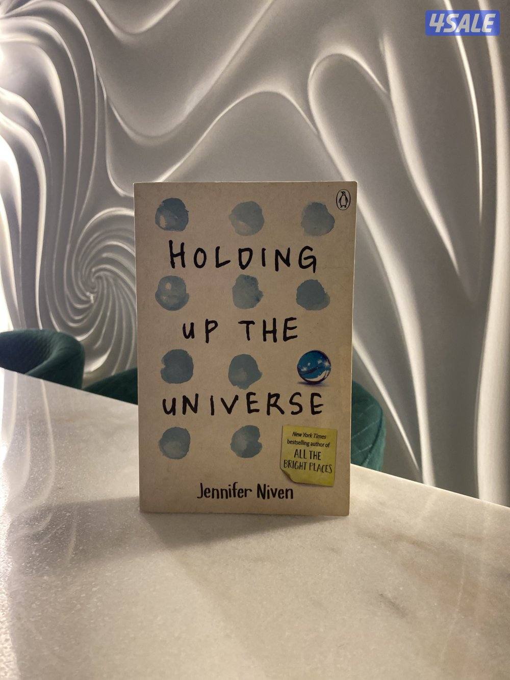 Holding Up the Universe by Jennifer Niven0