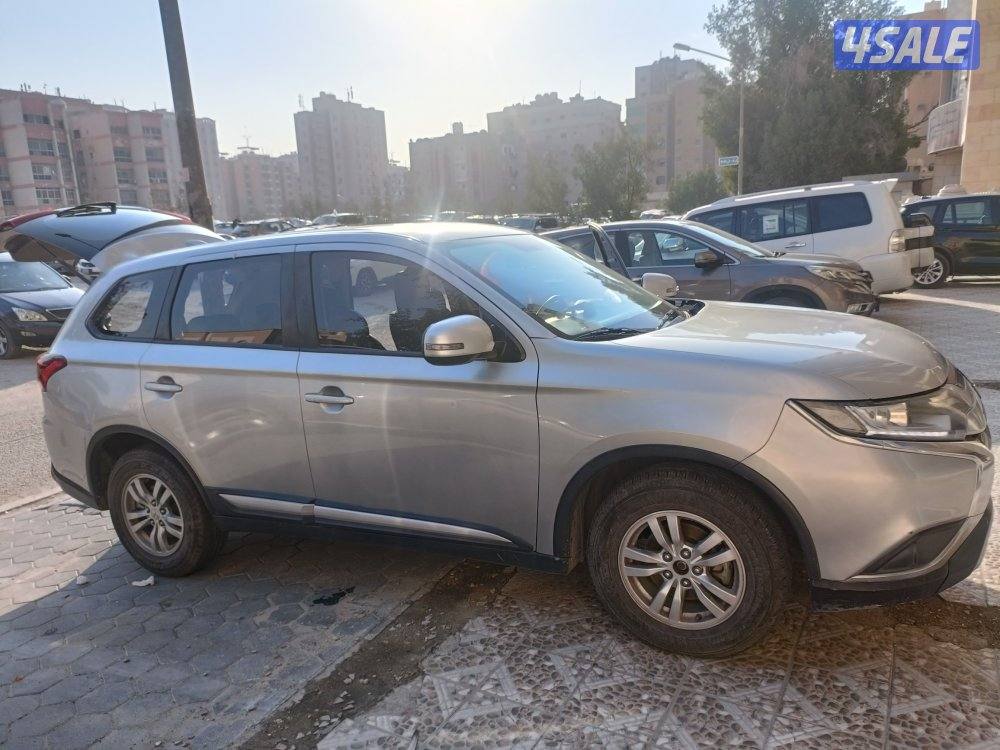 Smooth drive, cold AC. No accident history, 101,200 km, Excellent cond7