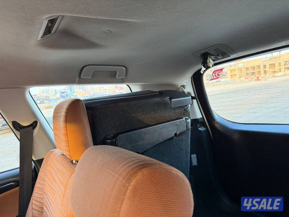 انوفا 2016 بحالة المصنع كالجديد9