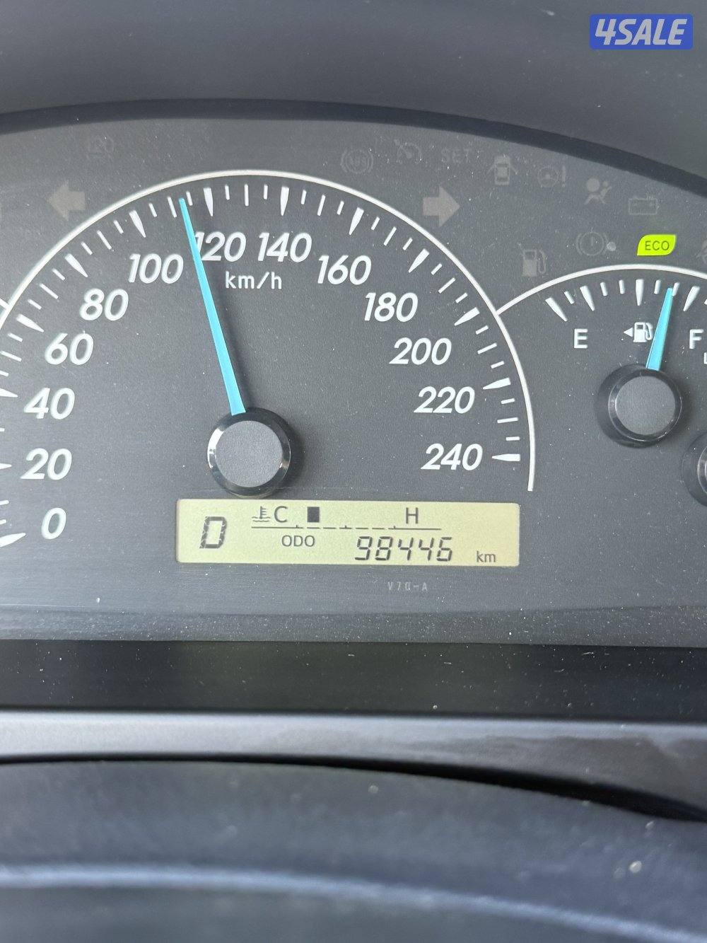 للبيع كامري 2016 ماشيه 98 الف فيها ثلاث قطع تجميلي والباقي صبغ وكاله1