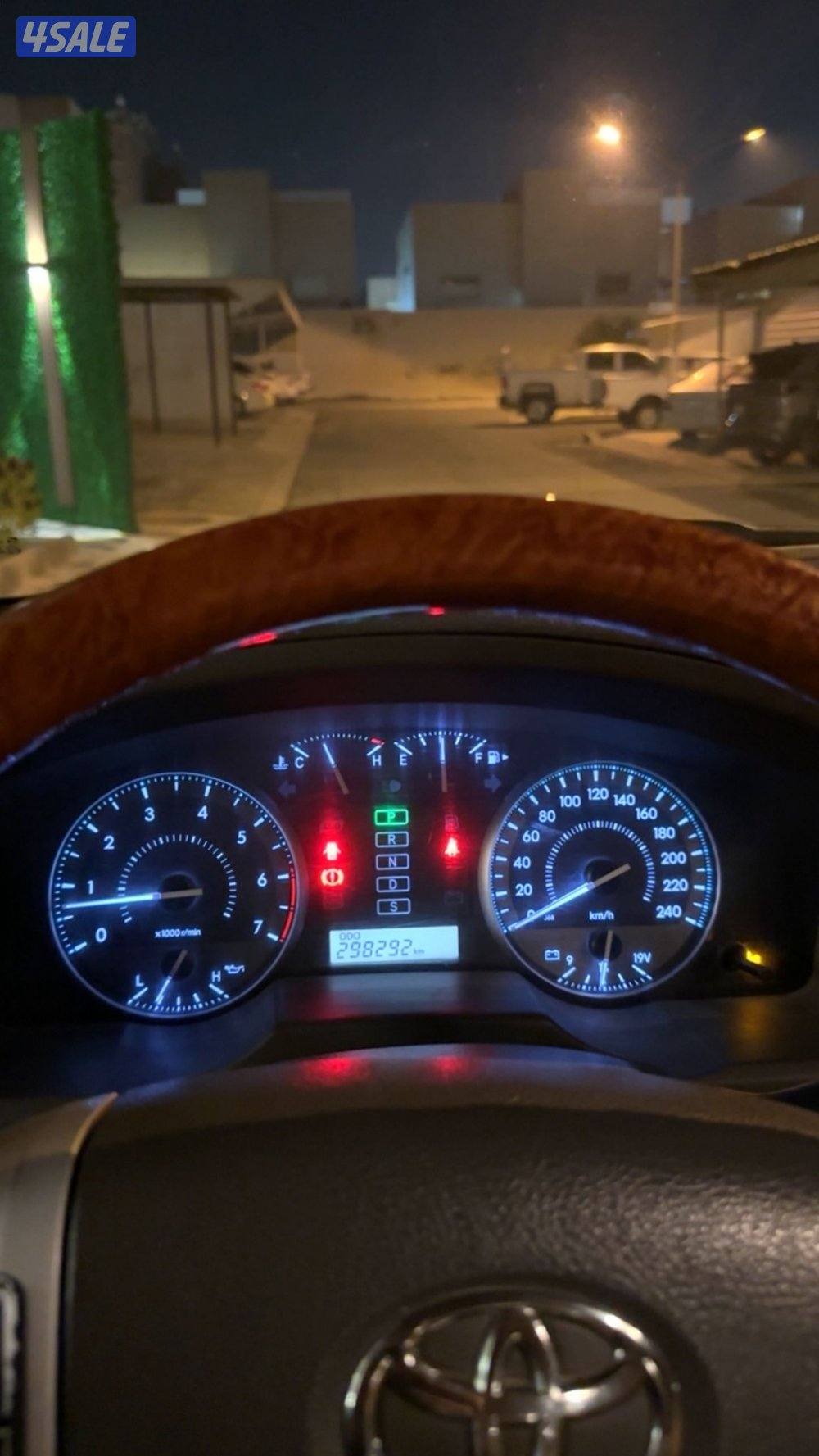 للبيع لاندكروزر 20133