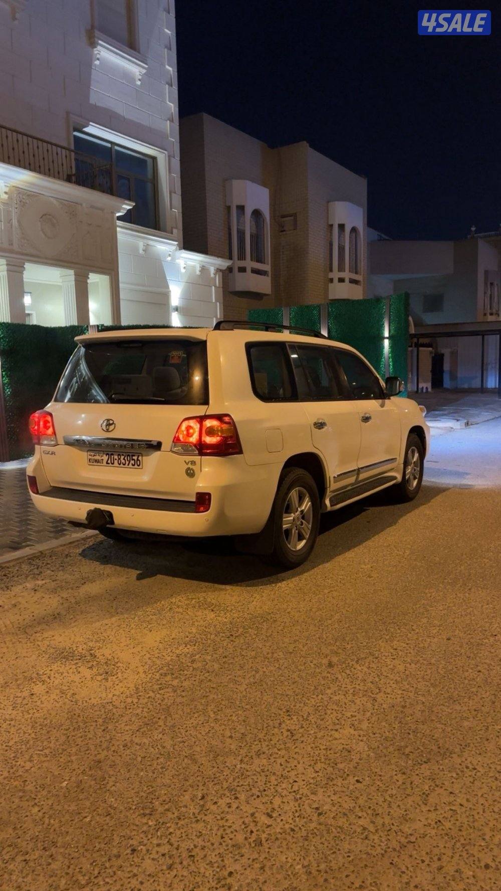 للبيع لاندكروزر 20136