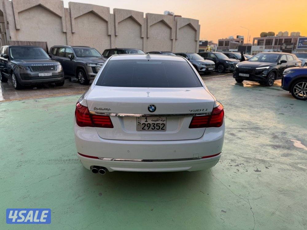 للبيع BMWحجم 730Li  موديل 20153