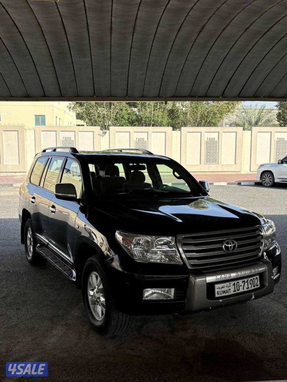 للبيع لاندكروزر 8سلندر1