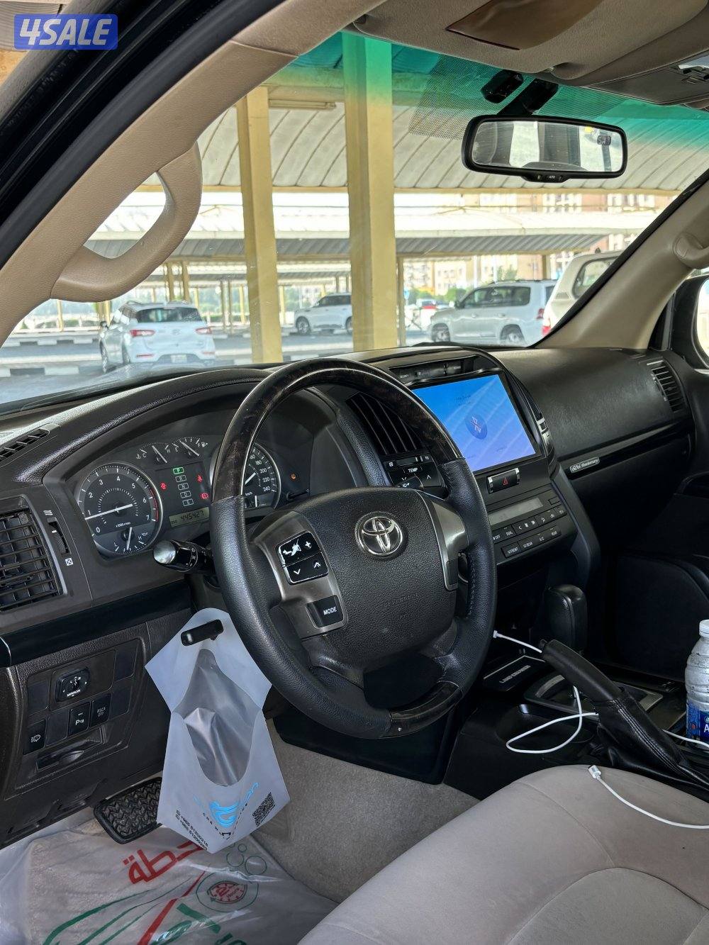 للبيع لاندكروزر 8سلندر2